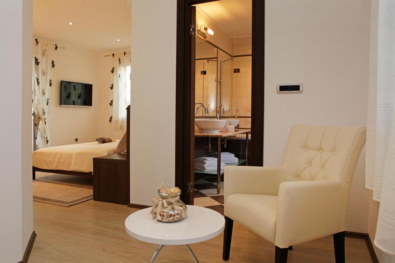 Villa Nera โบล ภายนอก รูปภาพ